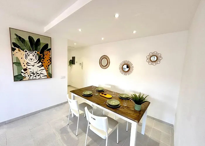 Apartment Sunny Terraced Flat In Center Corralejo