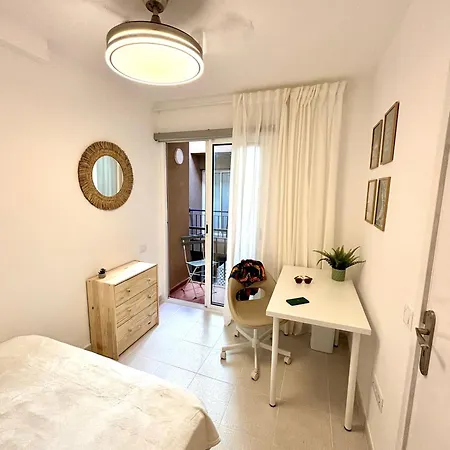 Apartmán Sunny Terraced Flat In Center *