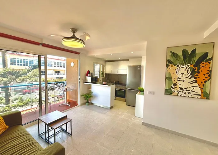 Sunny Terraced Flat In Center Apartman Corralejo