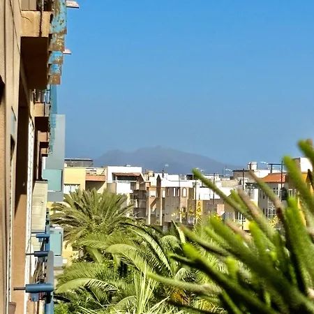 Sunny Terraced Flat In Center * Κοραλέχο